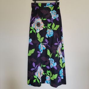 Vintage German Maxi skirt ranaculus flowers high definition color black